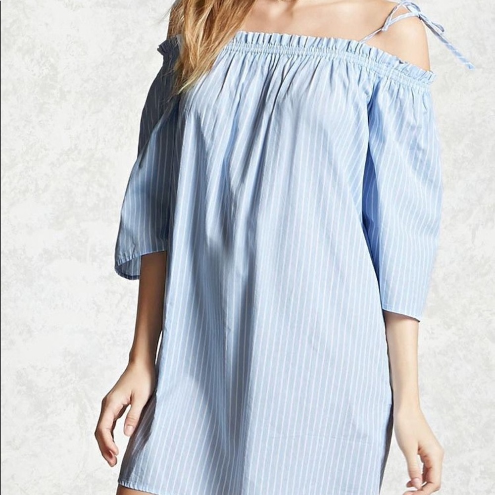 Forever 21 women’s cotton off the shoulder tie strap blue white pin stripe dress